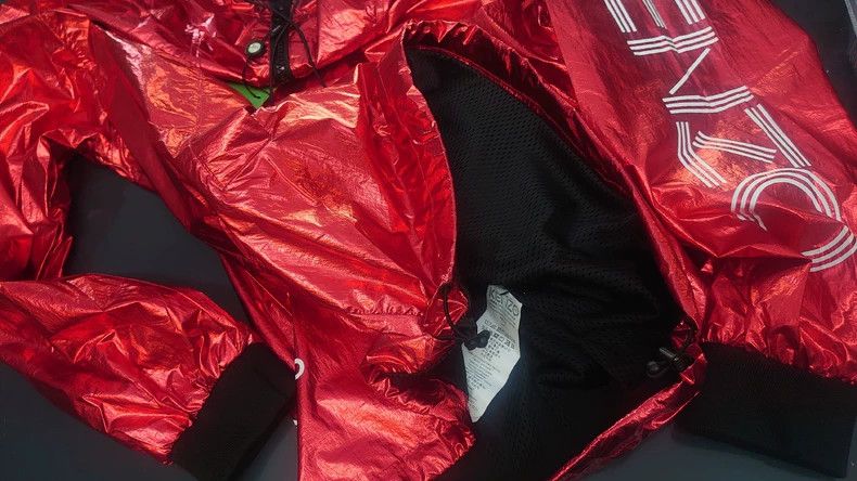 Kenzo Kenzo Red Hooded Rain Jacket - dmc Size US S / EU 44-46 / 1 - 6 Thumbnail
