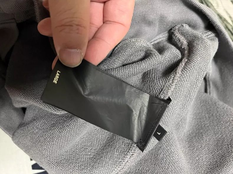 Fear of God Fear of God Season 6 Zip Hoodie - dmc Size US L / EU 52-54 / 3 - 3 Thumbnail