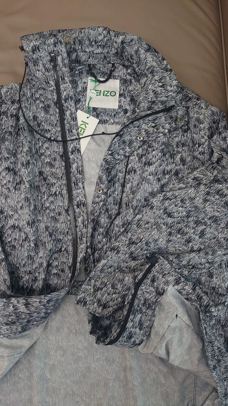 Kenzo Kenzo Hooded Jacket L Size - dmc Size US L / EU 52-54 / 3 - 8 Thumbnail