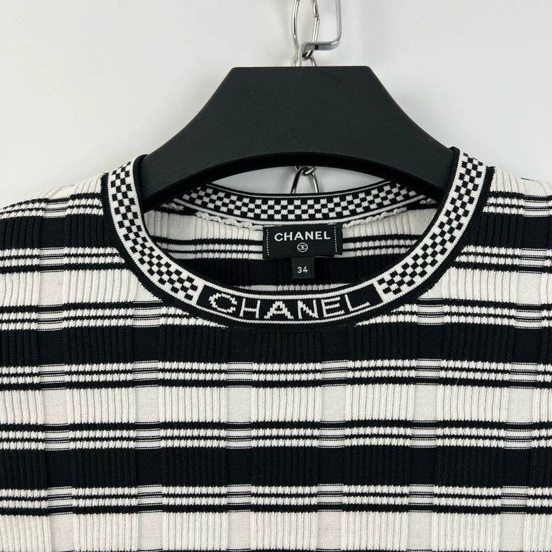 Chanel Chanel Black White Stripe Logo Knit Top - dmc Size US M / EU 48-50 / 2 - 4 Thumbnail