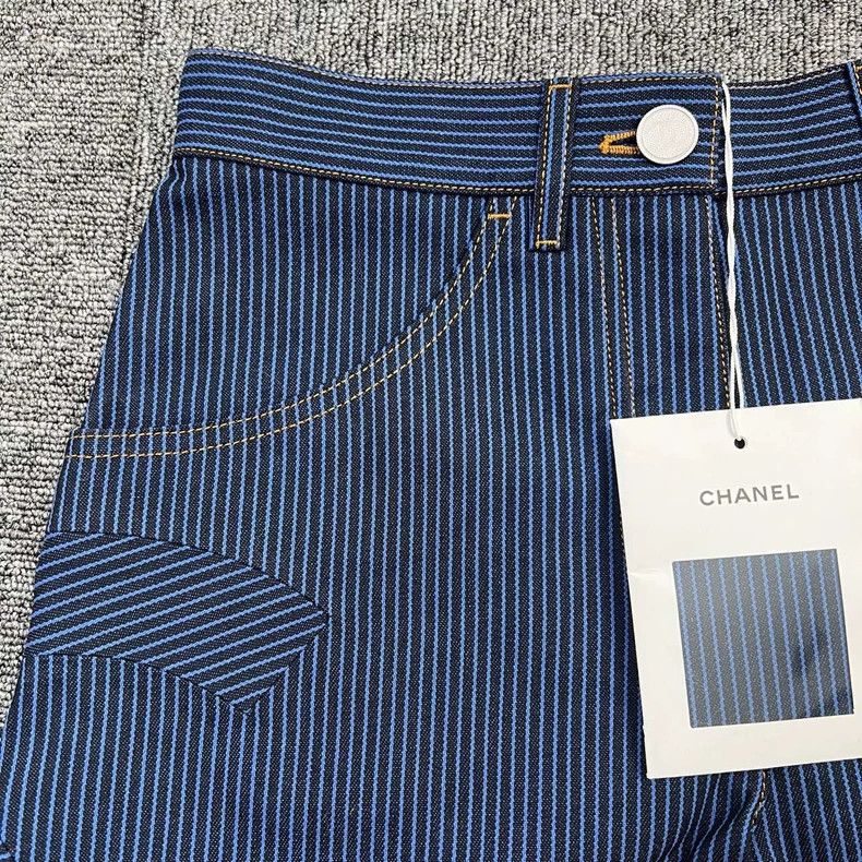 Chanel Chanel Blue Black Stripe Denim Shorts - dmc Size US 36 / EU 52 - 4 Thumbnail