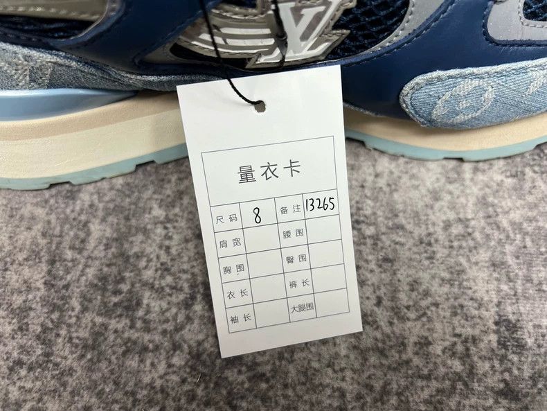 Louis Vuitton LOUIS VUITTON LV RUNAWAY Sneakers - dmc Size US 8 / EU 41 - 8 Thumbnail