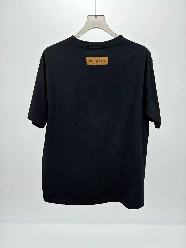 Louis Vuitton Louis Vuitton Embossed Logo Short Sleeve - dmc Size US XXL / EU 58 / 5 - 2 Thumbnail