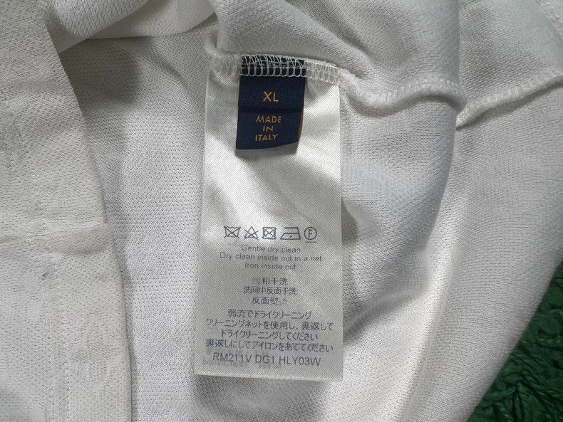 Louis Vuitton Louis Vuitton full logo short-sleeve T-shirt XL size - dmc Size US XL / EU 56 / 4 - 5 Thumbnail