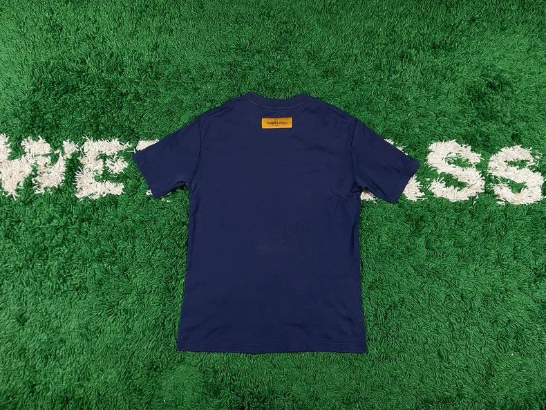 Louis Vuitton Louis Vuitton Blue Short Sleeve Tee S - dmc Size US L / EU 52-54 / 3 - 2 Thumbnail