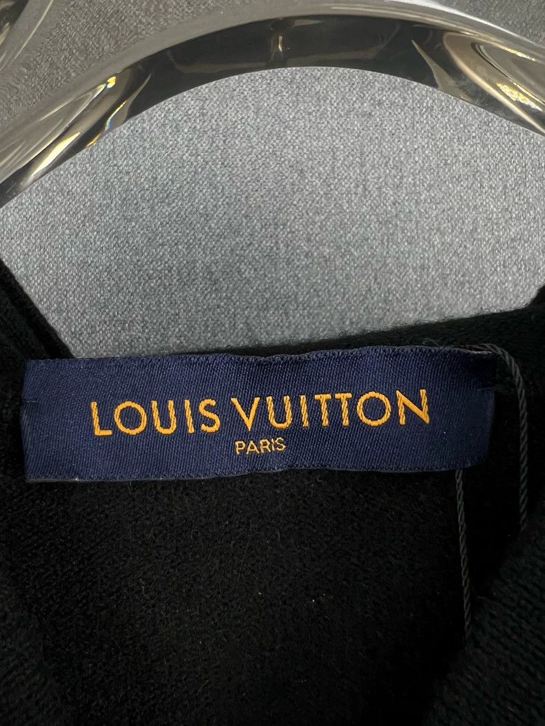 Louis Vuitton LOUIS VUITTON Solid Color Hooded Sweater - dmc Size US XL / EU 56 / 4 - 4 Thumbnail