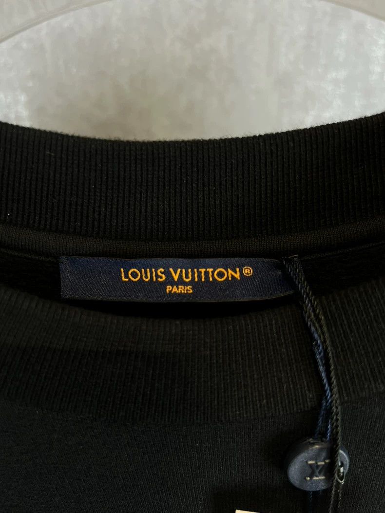 Louis Vuitton Louis Vuitton Owl Embroidery Logo Sweatshirt - dmc Size US M / EU 48-50 / 2 - 4 Thumbnail