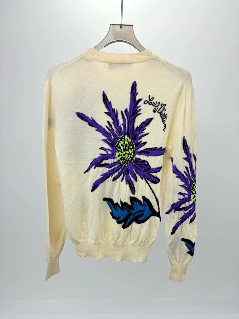 Louis Vuitton LOUIS VUITTON Floral Knit Sweater - dmc Size US S / EU 44-46 / 1 - 2 Thumbnail