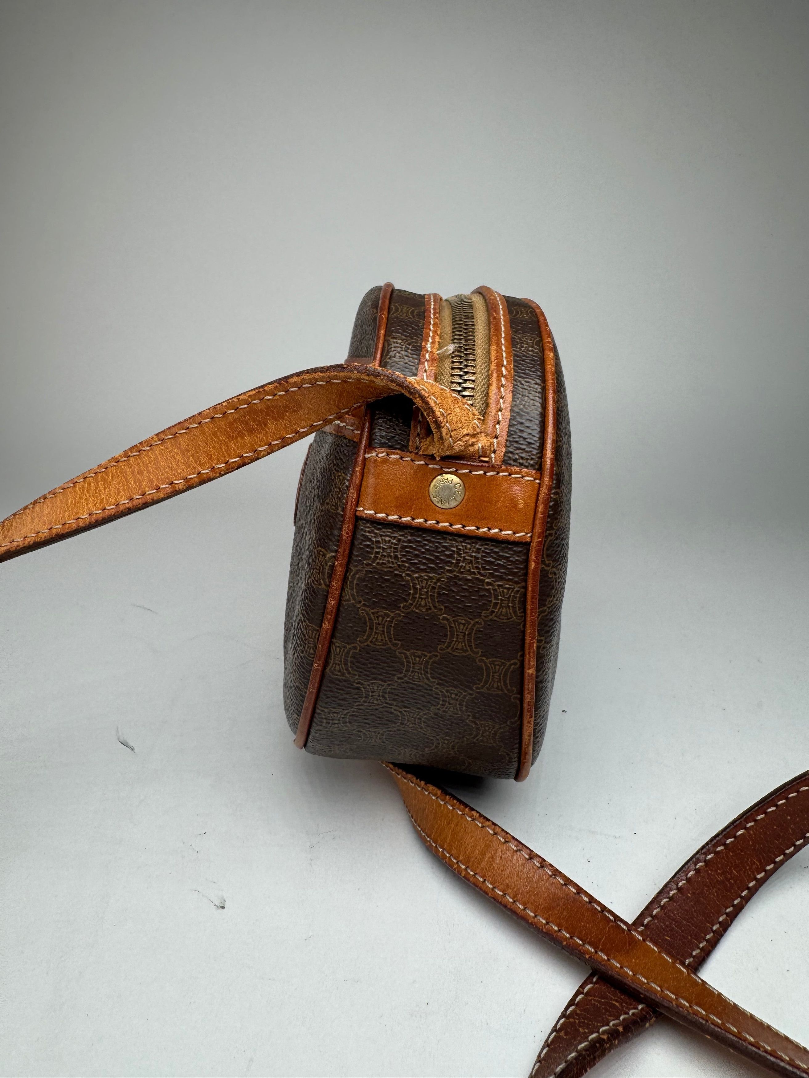 Celine Vintage Triomphe Leather monogram Bag brown Size ONE SIZE - 10 Thumbnail