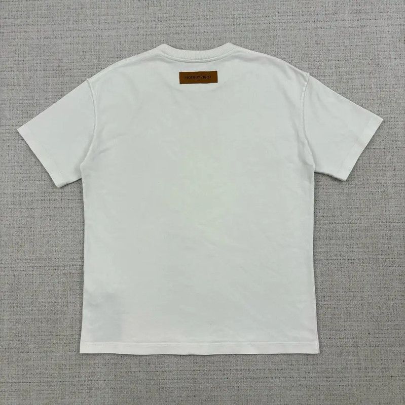 Louis Vuitton Louis Vuitton Men's Summer Cotton Print T-Shirt 0089 Size US M / EU 48-50 / 2 - 3 Thumbnail