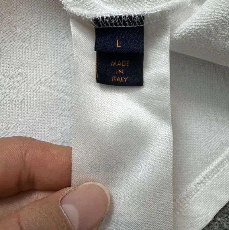 Louis Vuitton Louis Vuitton Casual White T-Shirt for Men 0089 Size US L / EU 52-54 / 3 - 4 Thumbnail
