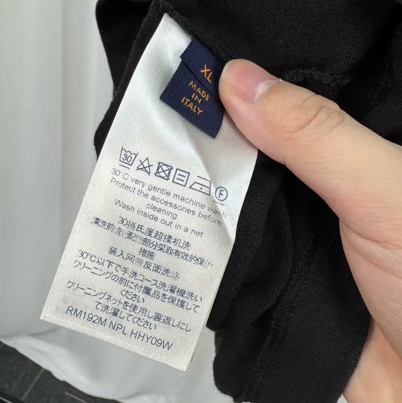 Louis Vuitton Louis Vuitton Black XL Long Sleeve Logo T-Shirt 0089 Size US XL / EU 56 / 4 - 6 Thumbnail