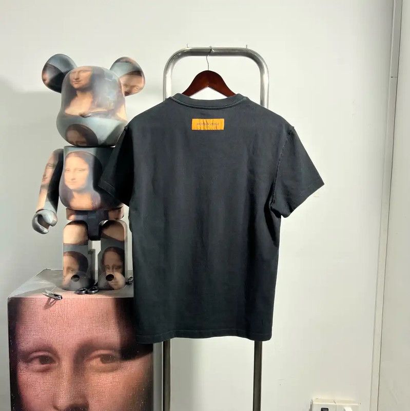 Louis Vuitton Louis Vuitton Black Cotton T-Shirt for Men 0089 Size US S / EU 44-46 / 1 - 2 Thumbnail