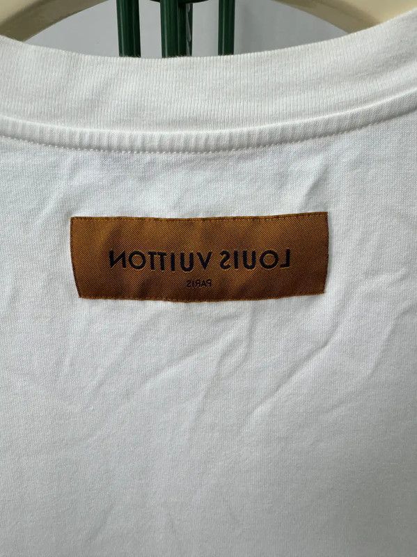 Louis Vuitton Louis Vuitton White Printed Short Sleeve T-Shirt 0089 Size US XXL / EU 58 / 5 - 3 Thumbnail
