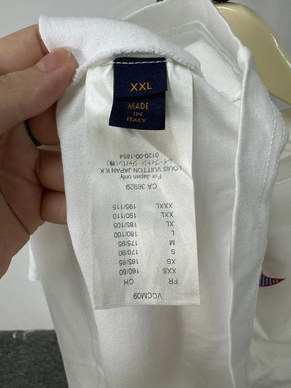 Louis Vuitton Louis Vuitton White Printed Short Sleeve T-Shirt 0089 Size US XXL / EU 58 / 5 - 5 Thumbnail