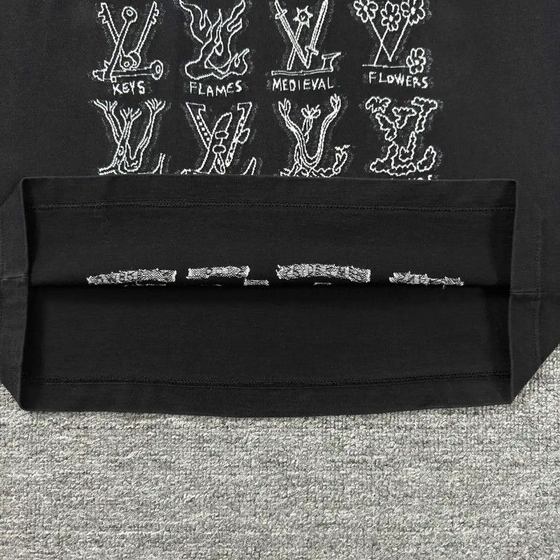Louis Vuitton Louis Vuitton Black Cotton Men's T-Shirt 0089 Size US S / EU 44-46 / 1 - 7 Thumbnail