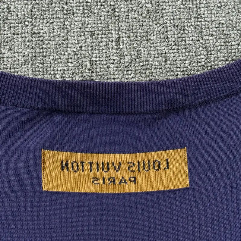 Louis Vuitton Louis Vuitton Men's Purple Cotton T-Shirt 0089 Size US L / EU 52-54 / 3 - 7 Thumbnail