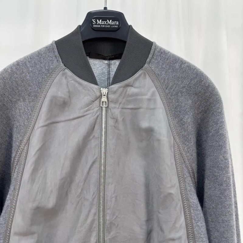 Louis Vuitton Louis Vuitton Gray Wool Logo Zipper Jacket 0089 Size US S / EU 44-46 / 1 - 3 Thumbnail