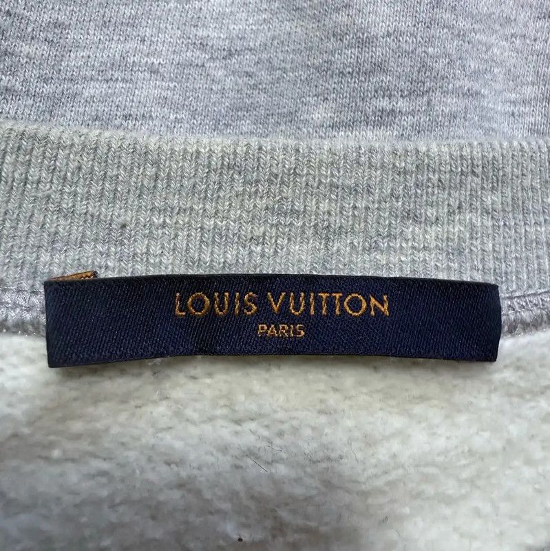 Louis Vuitton Louis Vuitton Gray Long Sleeve Sweatshirt 0089 Size US M / EU 48-50 / 2 - 3 Thumbnail