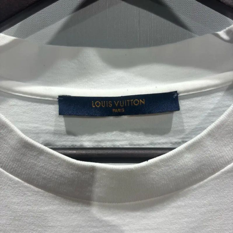 Louis Vuitton Louis Vuitton Men's White Cotton T-Shirt 0089 Size US M / EU 48-50 / 2 - 3 Thumbnail