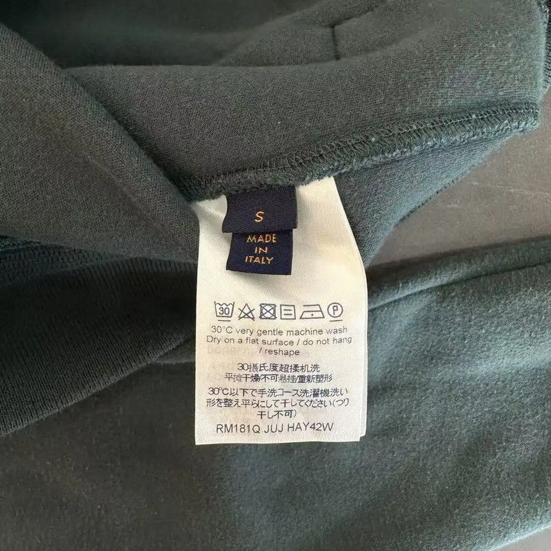 Louis Vuitton Louis Vuitton Men's Spring Autumn Hooded Sweatshirt 0089 Size US S / EU 44-46 / 1 - 6 Thumbnail