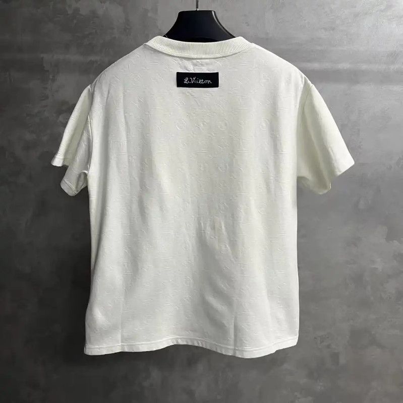 Louis Vuitton Louis Vuitton Men's Cotton T-Shirt with Plush Toy 0089 Size US M / EU 48-50 / 2 - 2 Thumbnail