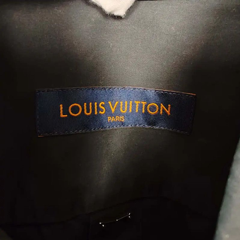 Louis Vuitton Louis Vuitton Black Cotton Men's Shirt 0089 Size US S / EU 44-46 / 1 - 3 Thumbnail
