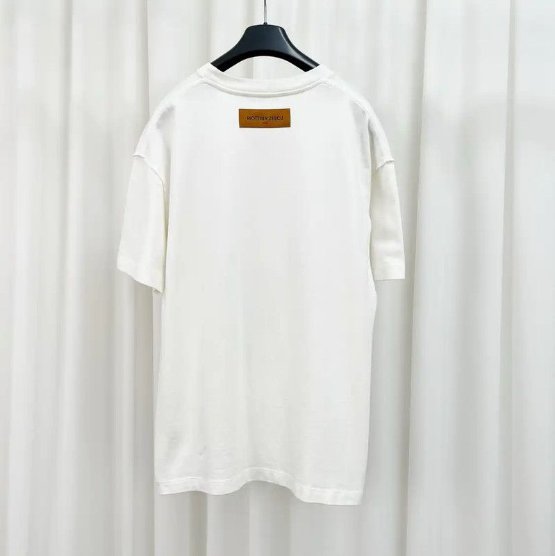 Louis Vuitton Louis Vuitton Summer Logo Floral T-Shirt 0089 Size US M / EU 48-50 / 2 - 2 Thumbnail