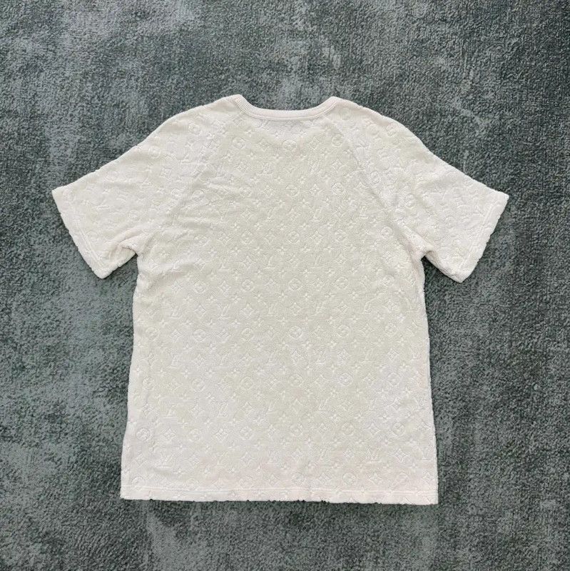 Louis Vuitton Louis Vuitton Men's White Logo T-Shirt 0089 Size US L / EU 52-54 / 3 - 3 Thumbnail