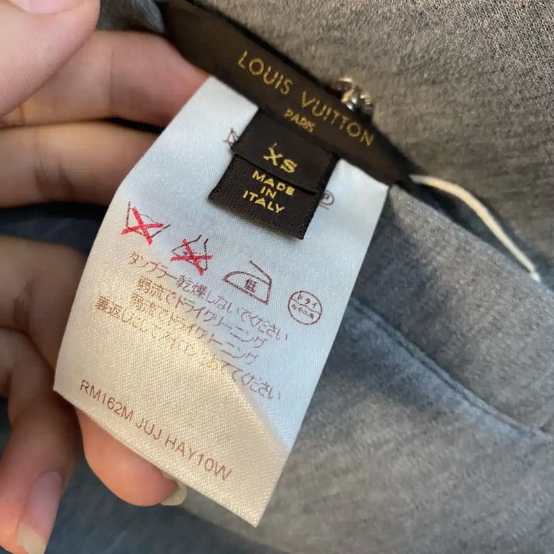 Louis Vuitton Louis Vuitton Gray Men's Jacket XS Size 0089 Size US XS / EU 42 / 0 - 3 Thumbnail