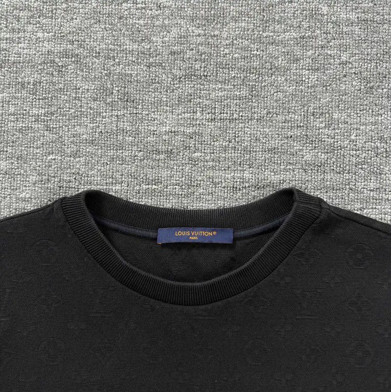 Louis Vuitton Louis Vuitton Black Cotton Men's T-Shirt 0089 Size US M / EU 48-50 / 2 - 3 Thumbnail
