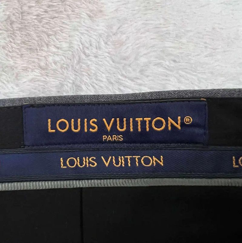 Louis Vuitton Louis Vuitton Summer Gray Striped Casual Pants 0089 Size US 32 / EU 48 - 4 Thumbnail