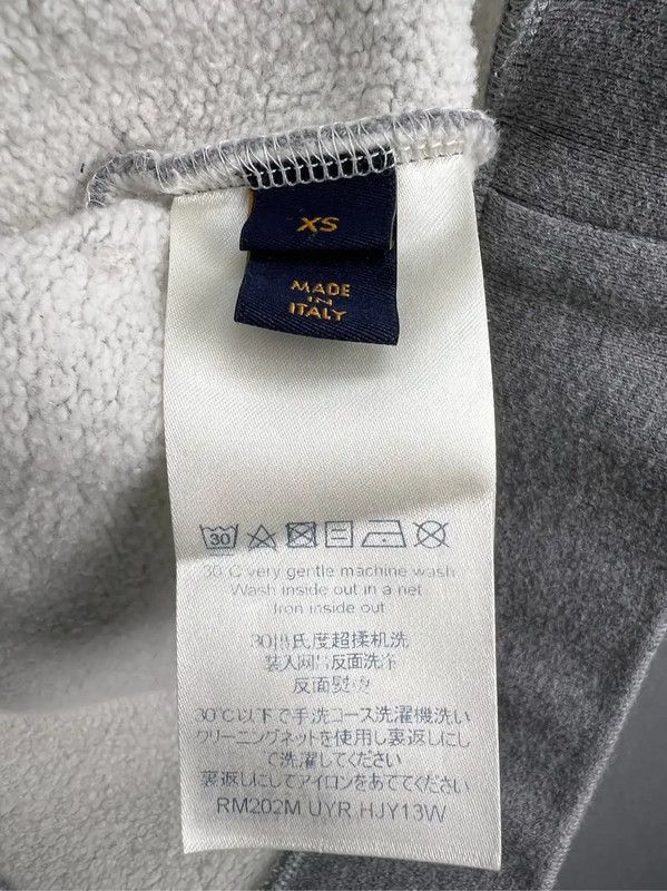 Louis Vuitton Louis Vuitton Gray Men's Sweatshirt in Size XS 0089 Size US XS / EU 42 / 0 - 5 Thumbnail
