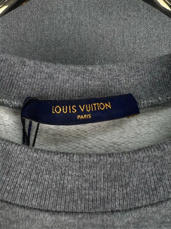 Louis Vuitton Louis Vuitton Gray Men's Sweatshirt in Size XS 0089 Size US XS / EU 42 / 0 - 4 Thumbnail