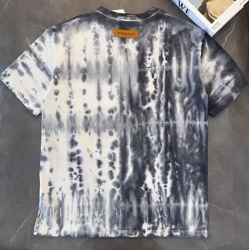 Louis Vuitton Louis Vuitton Summer Gray Tie-Dye T-Shirt 0089 Size US XL / EU 56 / 4 - 2 Thumbnail