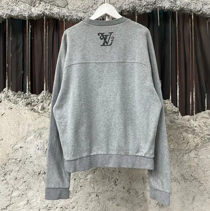 Louis Vuitton Louis Vuitton Gray Long Sleeve Sweatshirt 0089 Size US XS / EU 42 / 0 - 2 Thumbnail