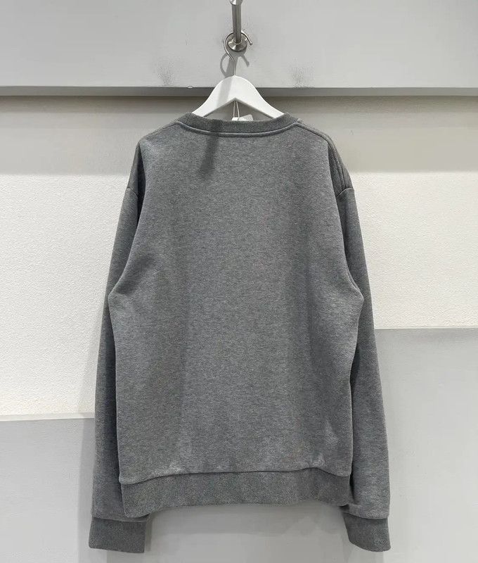 Louis Vuitton Louis Vuitton Gray Embroidered Long Sleeve Sweatshirt 0089 Size US M / EU 48-50 / 2 - 2 Thumbnail