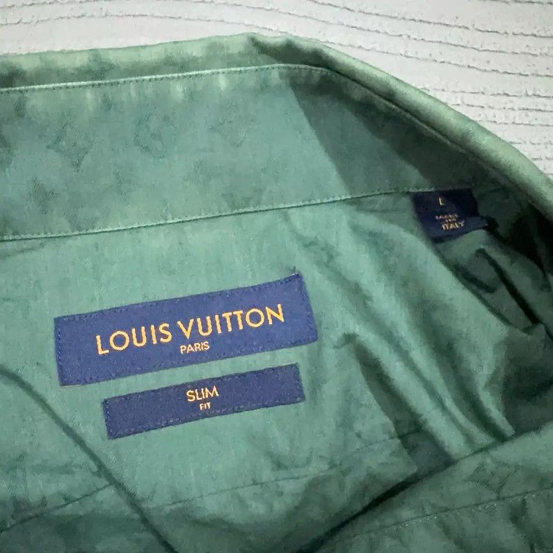 Louis Vuitton Louis Vuitton Green Cotton Men's Shirt 0089 Size US L / EU 52-54 / 3 - 3 Thumbnail