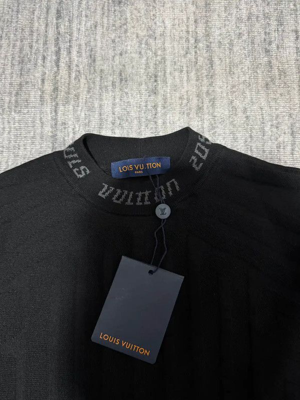 Louis Vuitton Louis Vuitton Black Wool Logo Knit Sweater 0089 Size US S / EU 44-46 / 1 - 4 Thumbnail