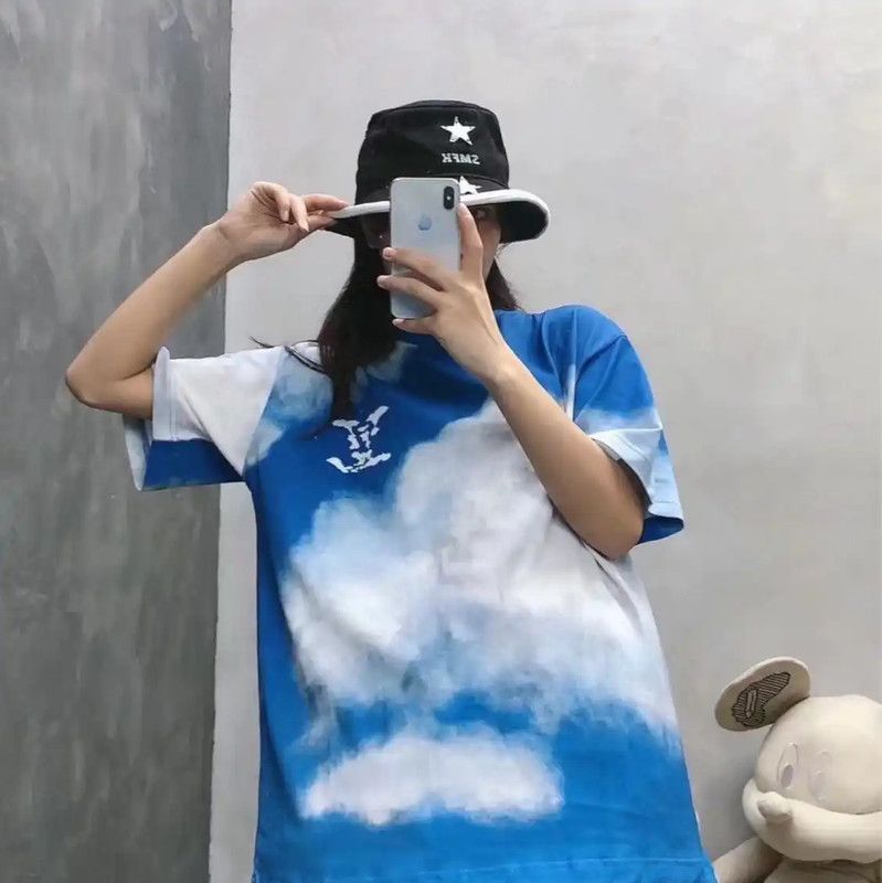 Louis Vuitton Louis Vuitton Blue Cotton T-Shirt for Men 0089 Size US L / EU 52-54 / 3 - 8 Thumbnail