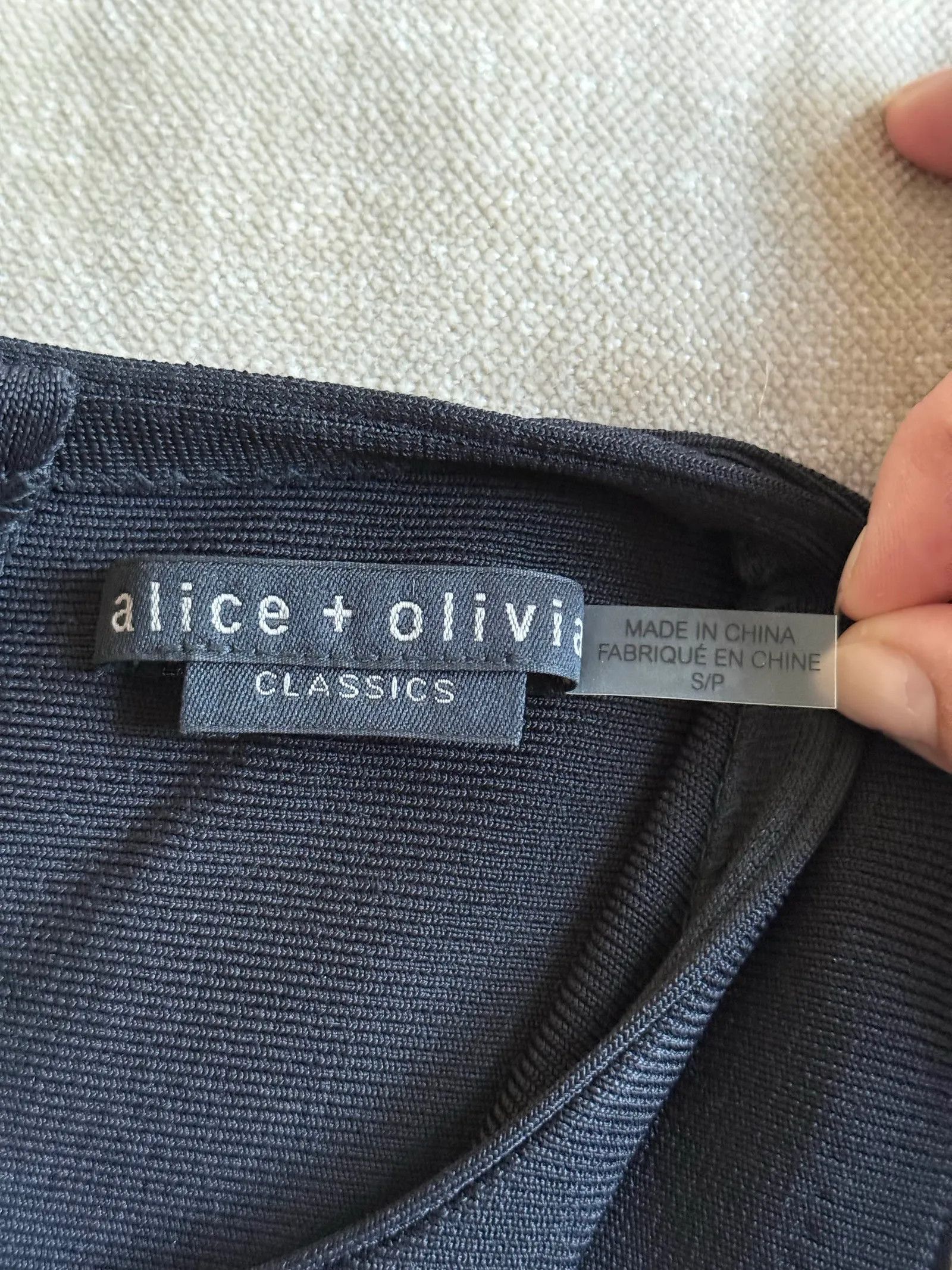 Alice + Olivia Alice & Olivia Dress Size S / US 4 / IT 40 - 2 Thumbnail