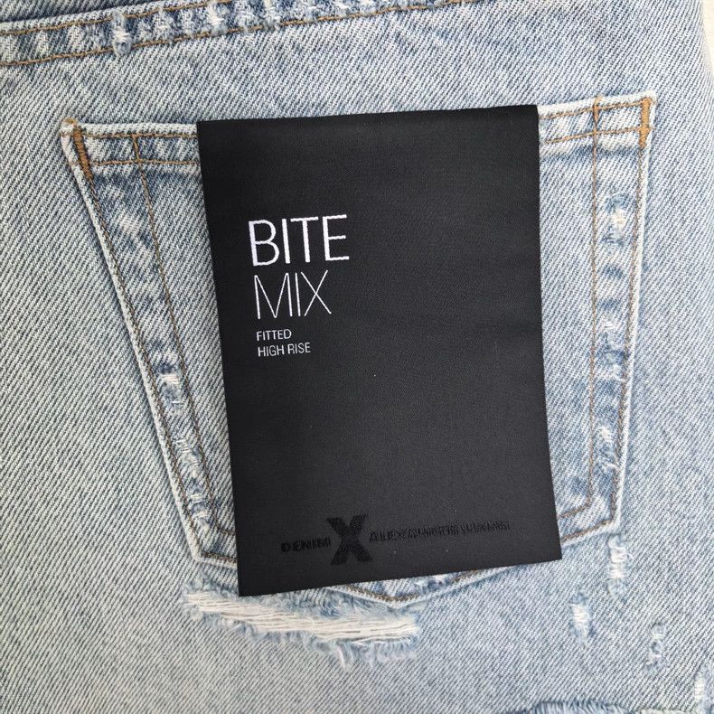 Alexander Wang Alexander Wang Distressed Denim Shorts - dmc Size US 26 / EU 42 - 3 Thumbnail