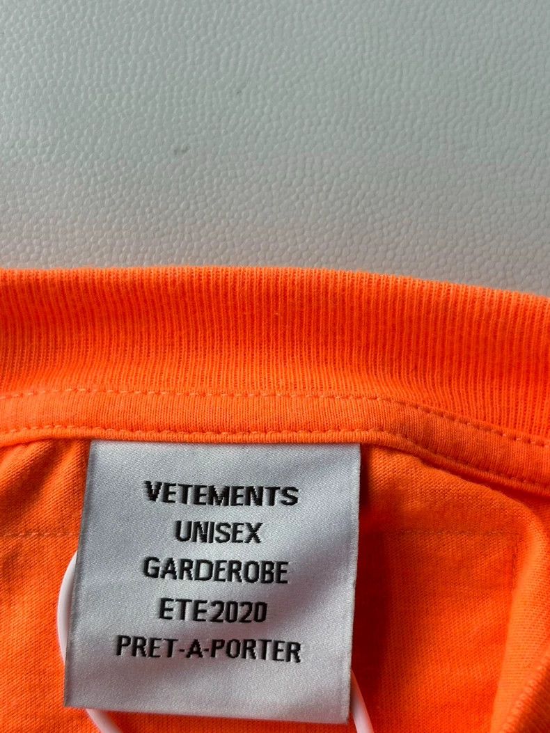 Vetements Vetements Classic Logo Orange T-shirt - dmc Size US M / EU 48-50 / 2 - 3 Thumbnail