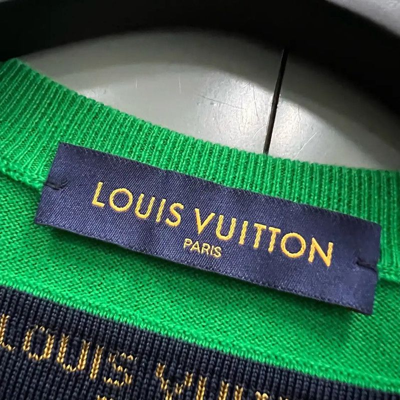 Louis Vuitton Louis Vuitton Green Wool Logo Short Sleeve T-Shirt 0089 Size US L / EU 52-54 / 3 - 2 Thumbnail