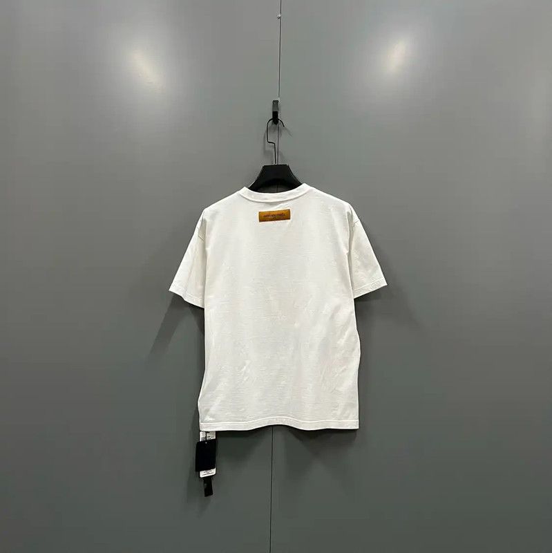 Louis Vuitton Louis Vuitton Summer White Cotton Short Sleeve T-Shirt 0089 Size US M / EU 48-50 / 2 - 3 Thumbnail