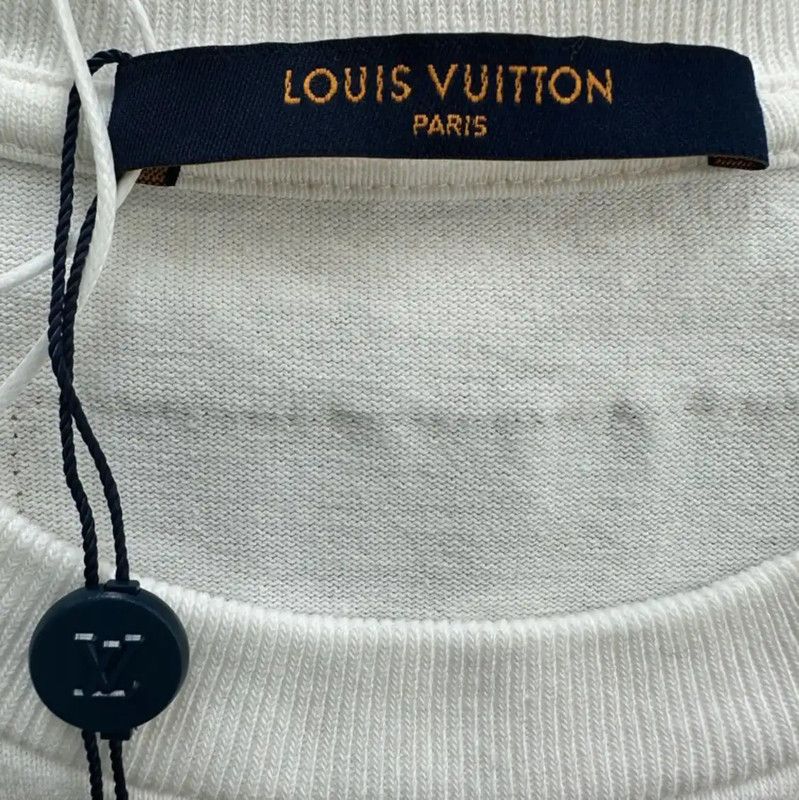 Louis Vuitton Louis Vuitton White Cotton XXL T-Shirt for Men 0089 Size US XXL / EU 58 / 5 - 5 Thumbnail