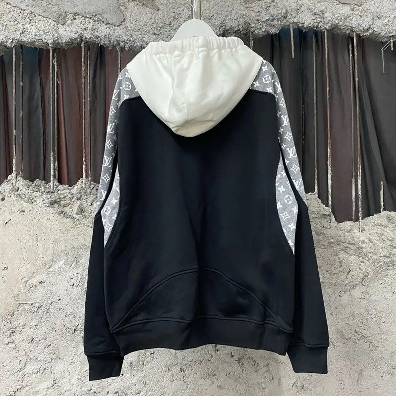 Louis Vuitton Louis Vuitton Color-Block Long Sleeve Hoodie 0089 Size US M / EU 48-50 / 2 - 2 Thumbnail