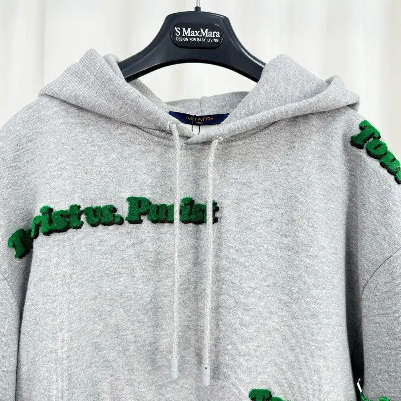 Louis Vuitton Louis Vuitton Gray Cotton Logo Sweatshirt for Men 0089 Size US S / EU 44-46 / 1 - 3 Thumbnail