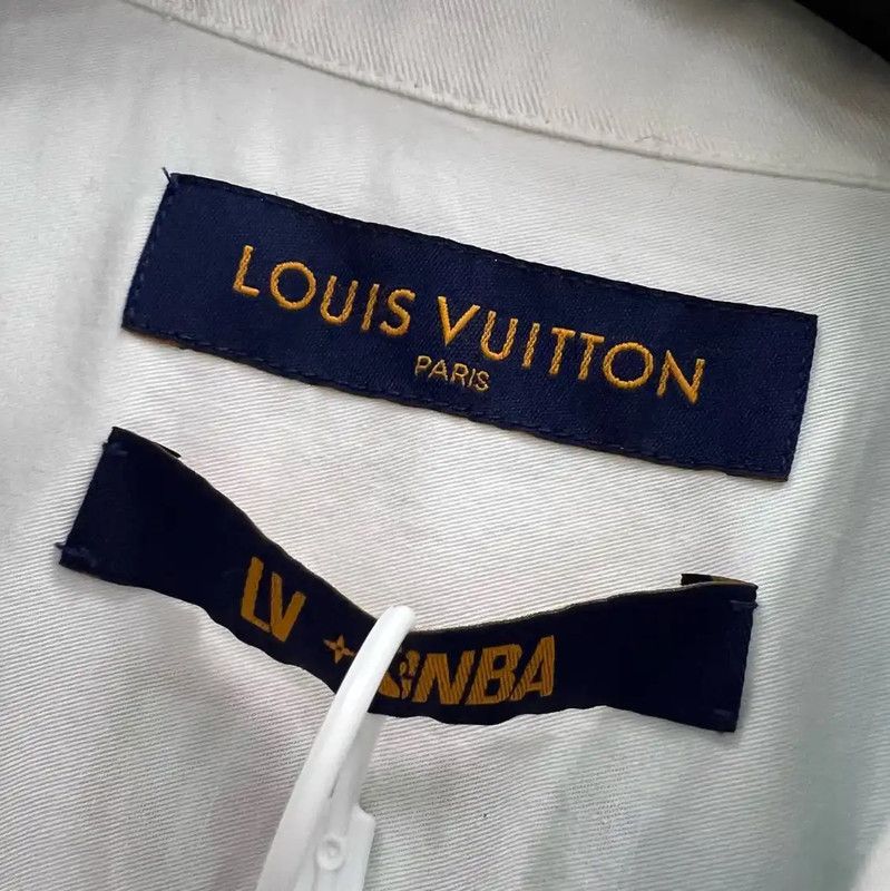 Louis Vuitton Louis Vuitton Short Sleeve Cotton Logo Shirt 0089 Size US L / EU 52-54 / 3 - 2 Thumbnail