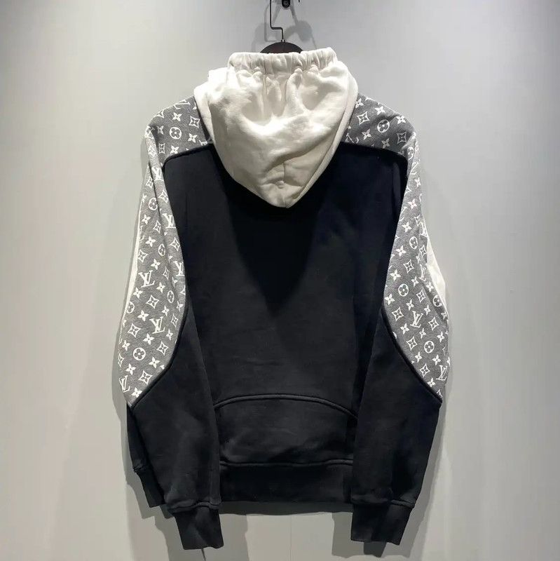 Louis Vuitton Louis Vuitton Men's Cotton Hoodie in White 0089 Size US M / EU 48-50 / 2 - 2 Thumbnail